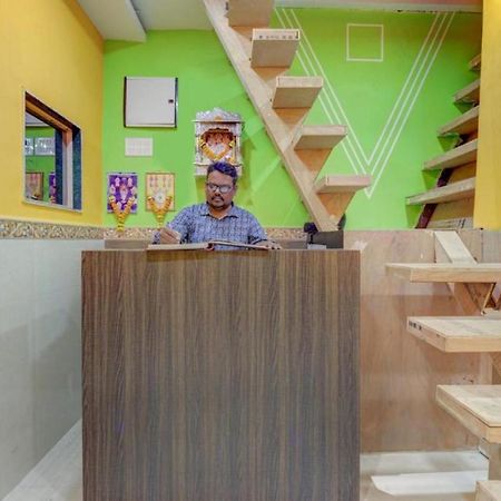 Hotel Safalta Residency, Chembur Мумбаи Экстерьер фото